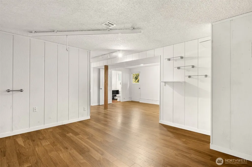 3915 38th Avenue NW Gig Harbor WA 98335