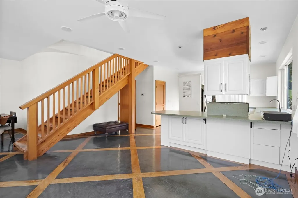 961 W Lake Samish Drive Bellingham WA 98229
