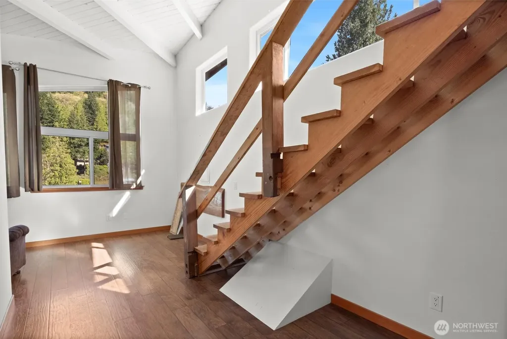 961 W Lake Samish Drive Bellingham WA 98229