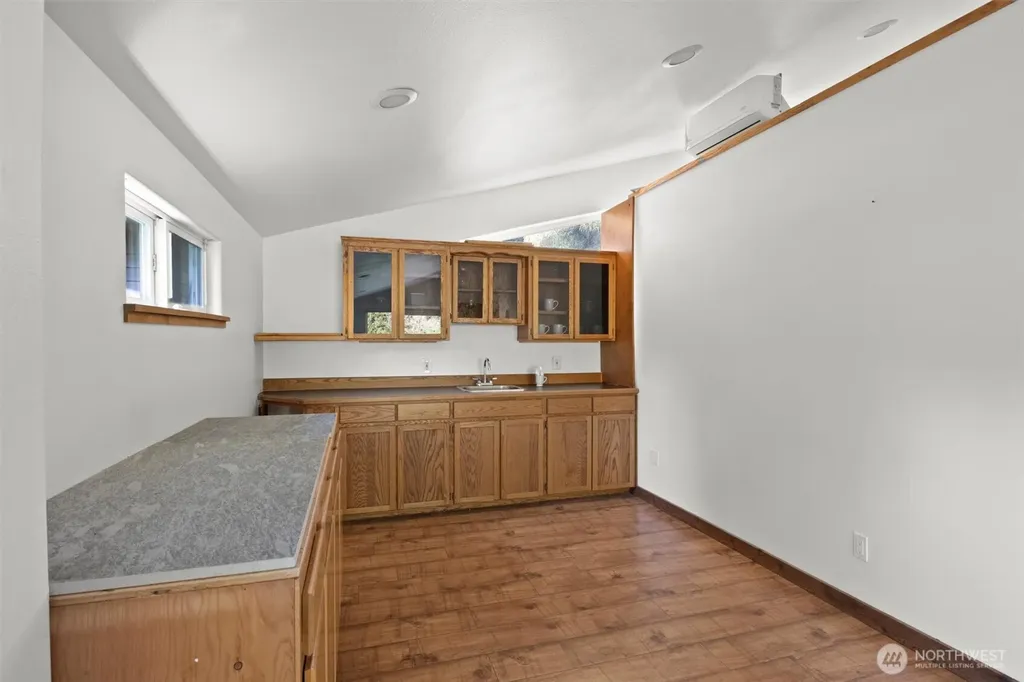 961 W Lake Samish Drive Bellingham WA 98229