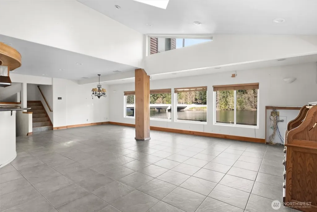 961 W Lake Samish Drive Bellingham WA 98229