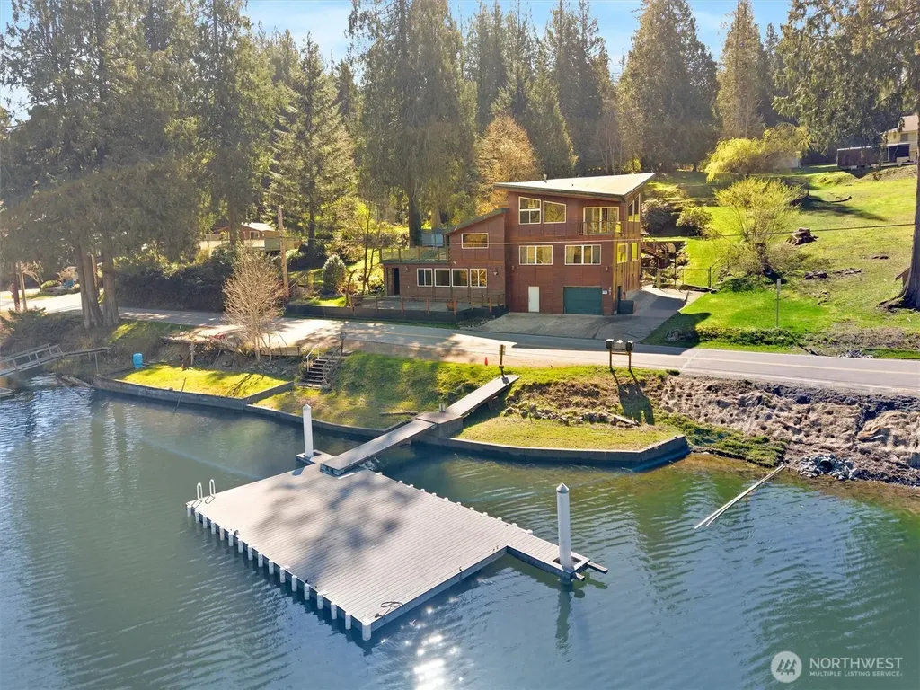 961 W Lake Samish Drive Bellingham WA 98229