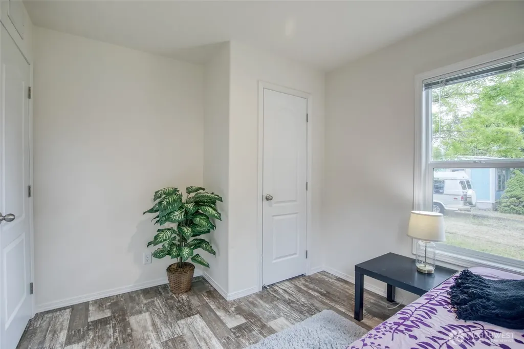 810 Magellan Avenue NE Ocean Shores WA 98569
