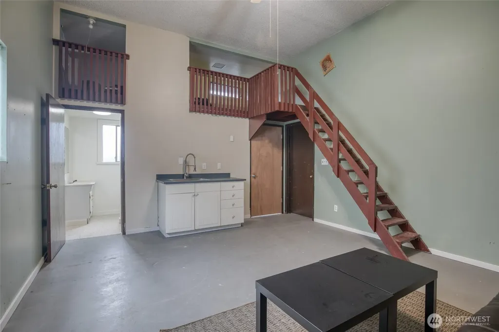 810 Magellan Avenue NE Ocean Shores WA 98569