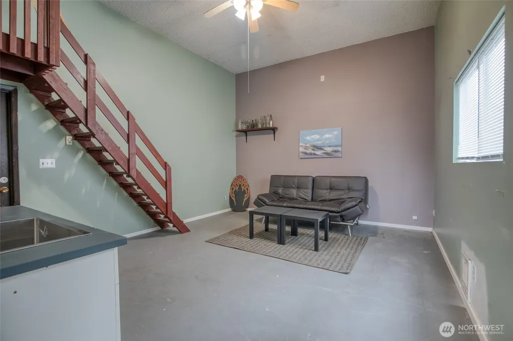 810 Magellan Avenue NE Ocean Shores WA 98569