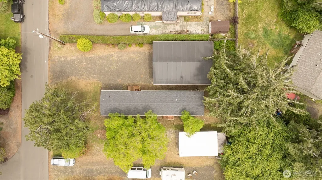 810 Magellan Avenue NE Ocean Shores WA 98569
