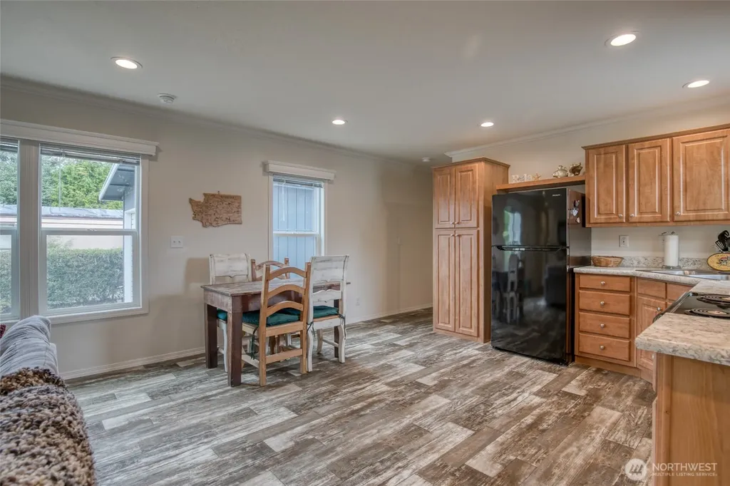 810 Magellan Avenue NE Ocean Shores WA 98569