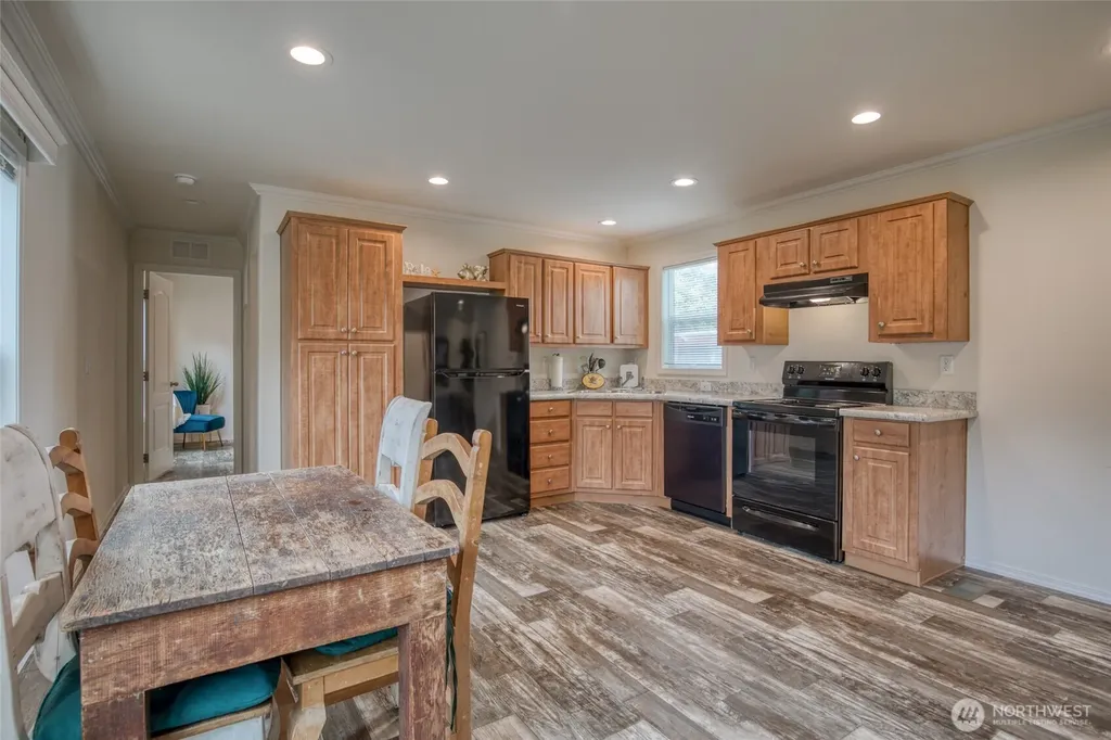 810 Magellan Avenue NE Ocean Shores WA 98569