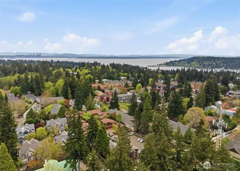 790 Madison Avenue N Bainbridge Island WA 98110