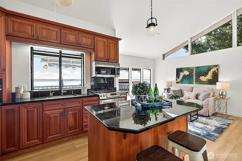 21550 1st Court S Normandy Park WA 98198