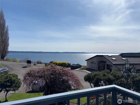 21550 1st Court S Normandy Park WA 98198