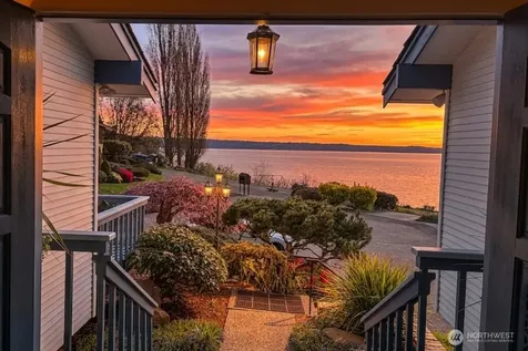 21550 1st Court S Normandy Park WA 98198