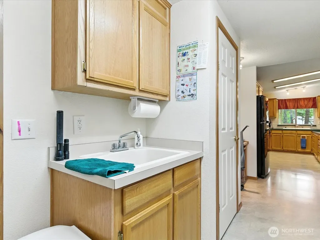 13213 Wicks End Lane SW Port Orchard WA 98367