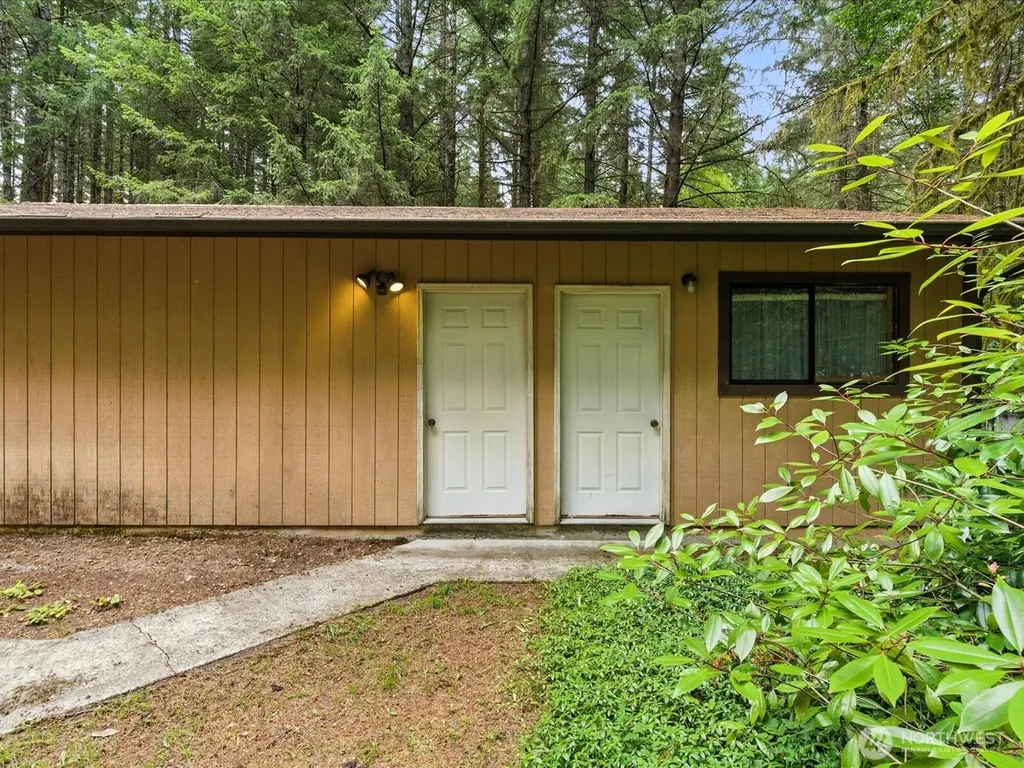 13213 Wicks End Lane SW Port Orchard WA 98367
