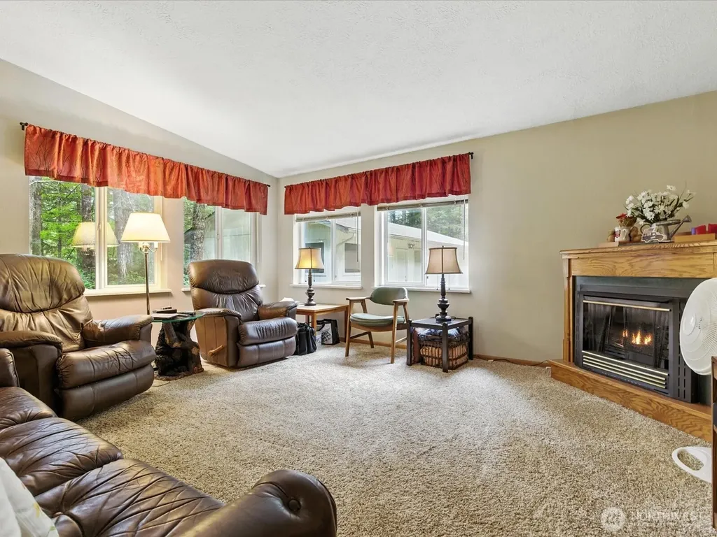 13213 Wicks End Lane SW Port Orchard WA 98367