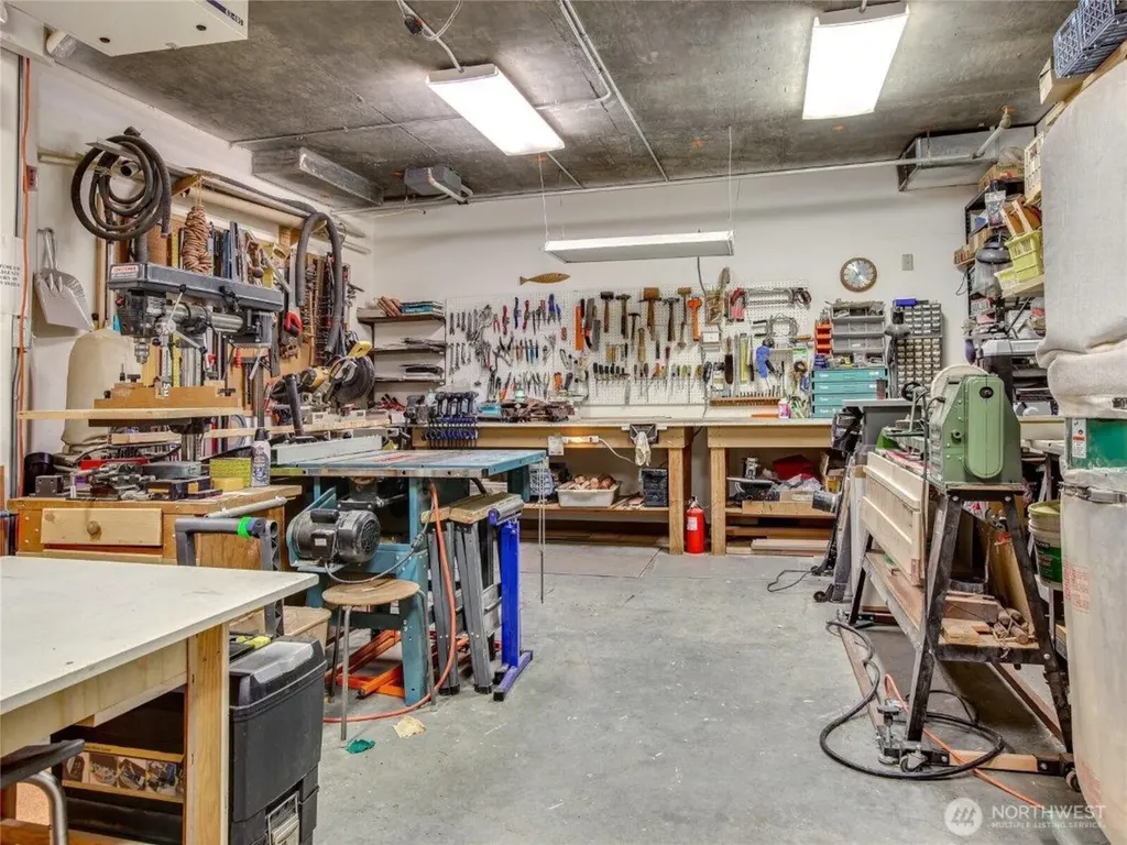 1684 152nd Avenue NE Bellevue WA 98007