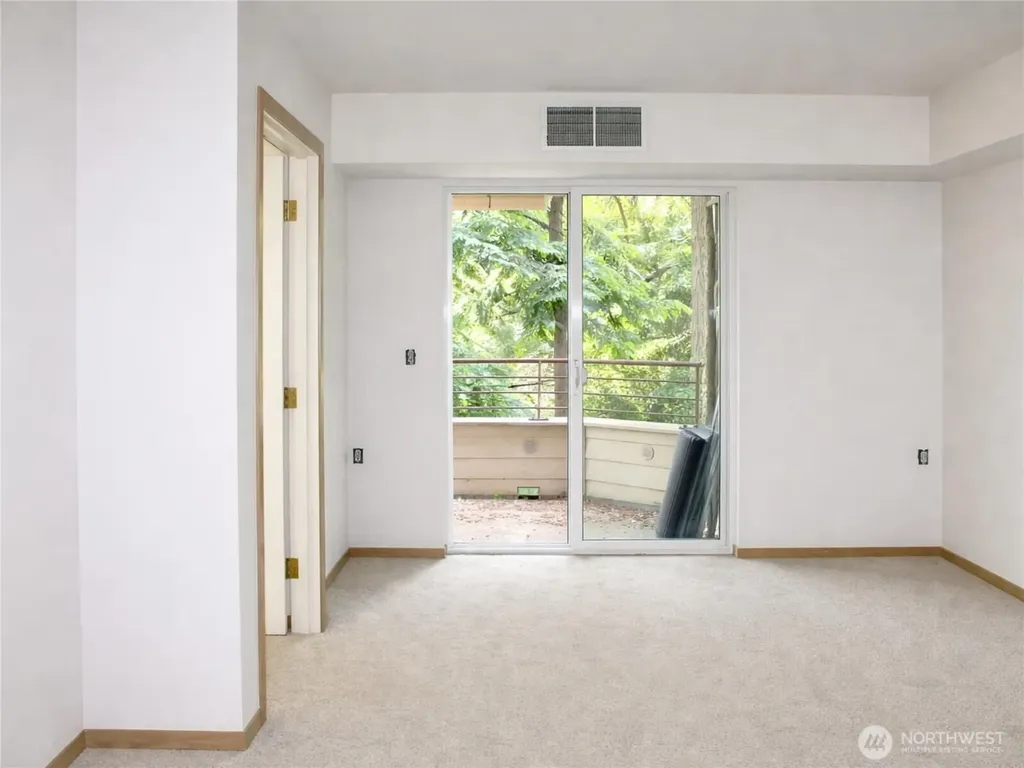 1684 152nd Avenue NE Bellevue WA 98007