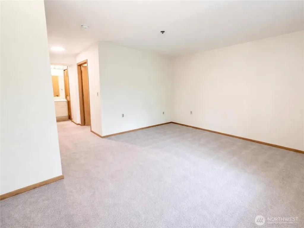 1684 152nd Avenue NE Bellevue WA 98007