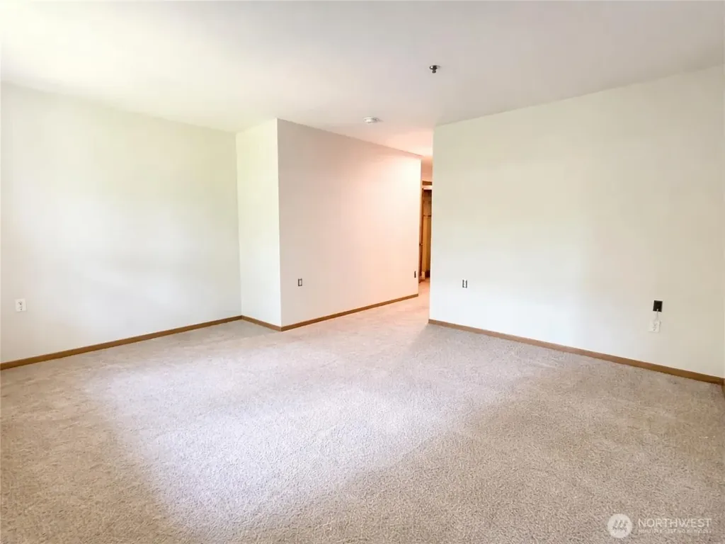 1684 152nd Avenue NE Bellevue WA 98007