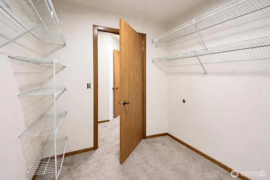 1684 152nd Avenue NE Bellevue WA 98007