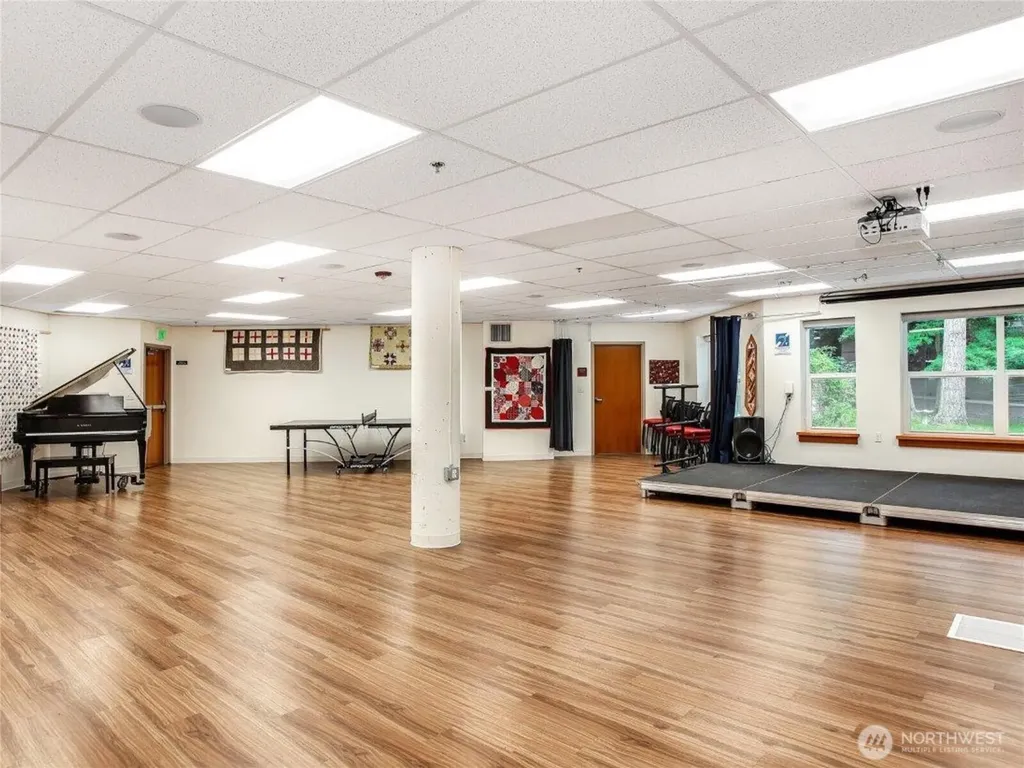 1684 152nd Avenue NE Bellevue WA 98007