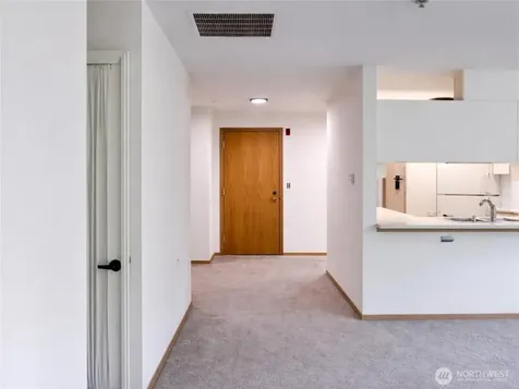 1684 152nd Avenue NE Bellevue WA 98007