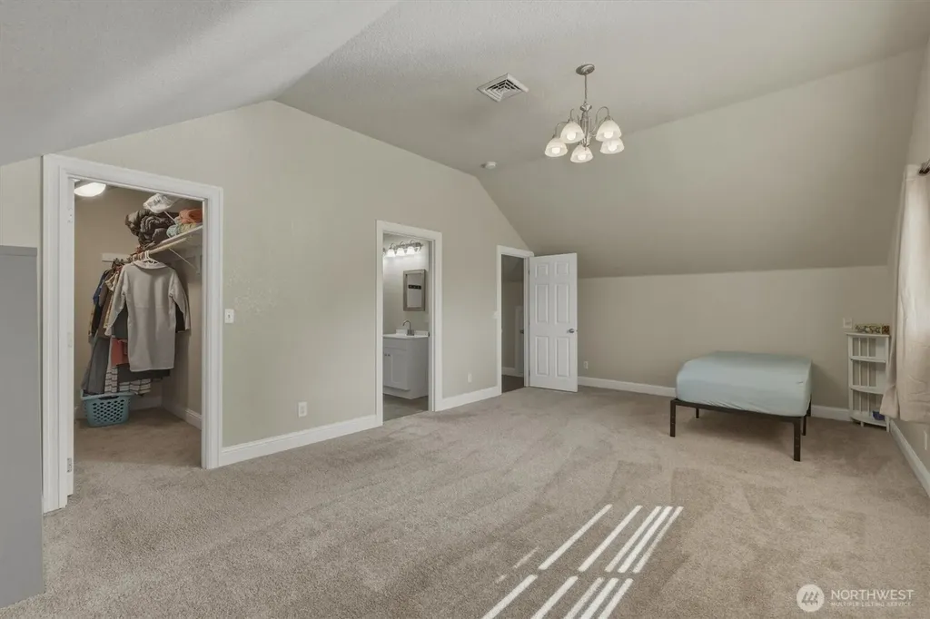 1215 30th Avenue Longview WA 98632