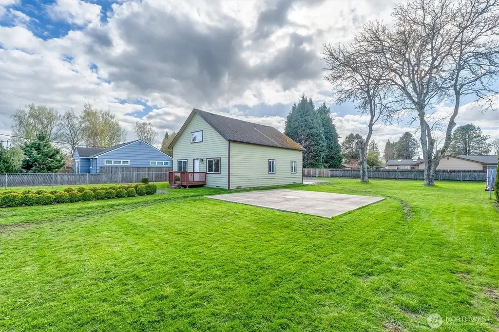 1215 30th Avenue Longview WA 98632
