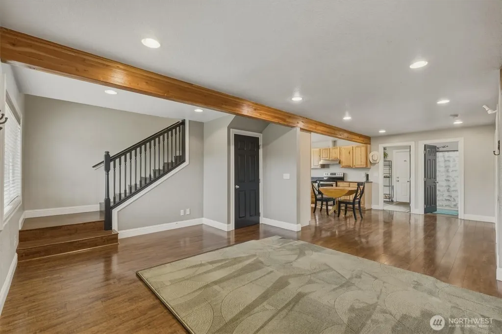 1215 30th Avenue Longview WA 98632