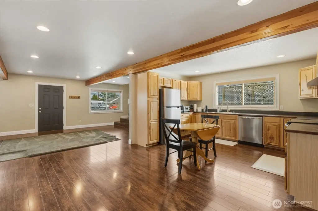 1215 30th Avenue Longview WA 98632