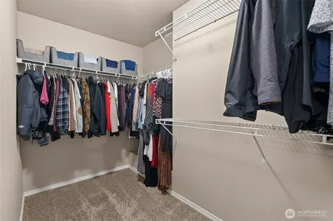 114 Lillian Lane SE Rainier WA 98576