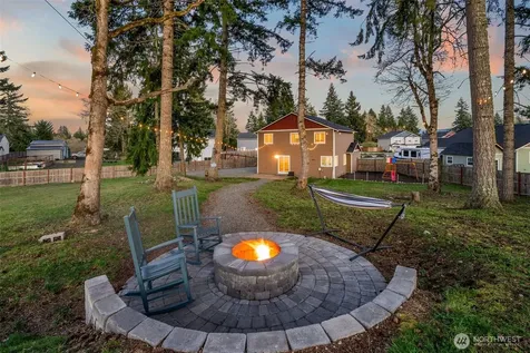 114 Lillian Lane SE Rainier WA 98576