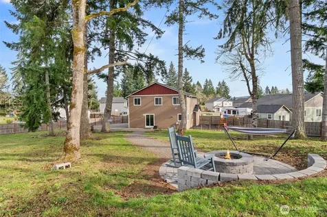 114 Lillian Lane SE Rainier WA 98576