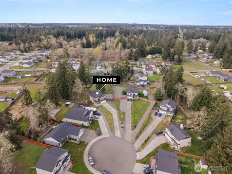 114 Lillian Lane SE Rainier WA 98576