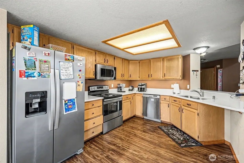 5520 Cricket Ln SE Lacey WA 98503