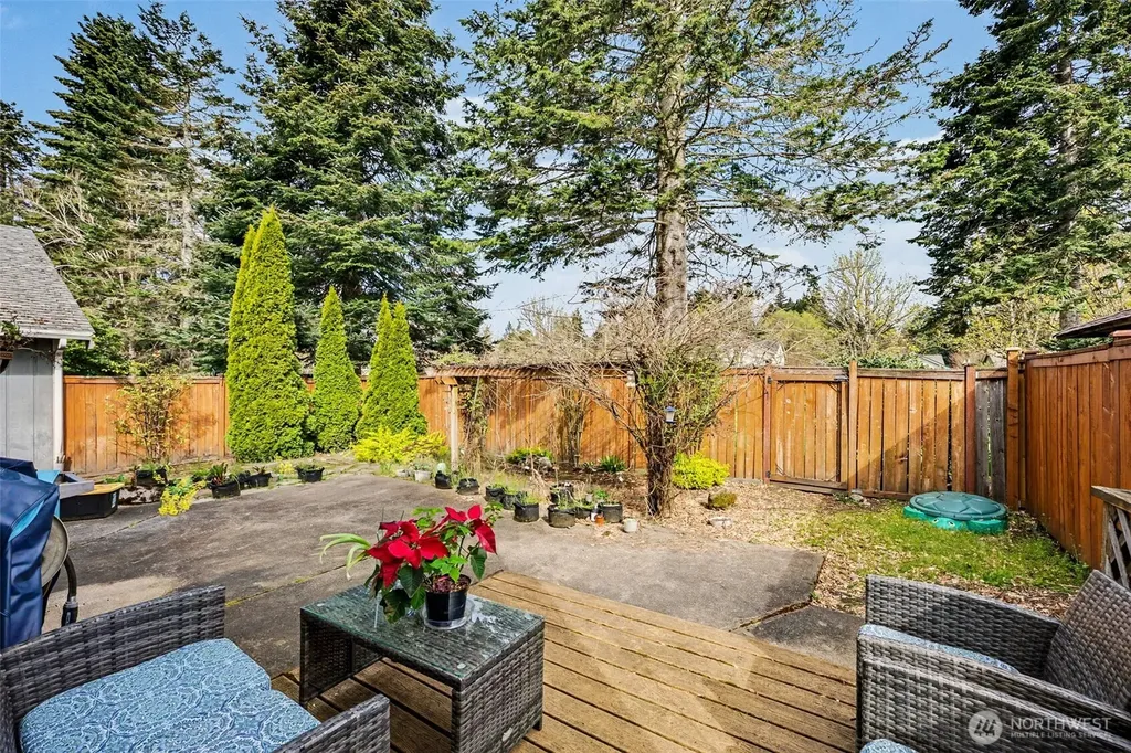 5520 Cricket Ln SE Lacey WA 98503