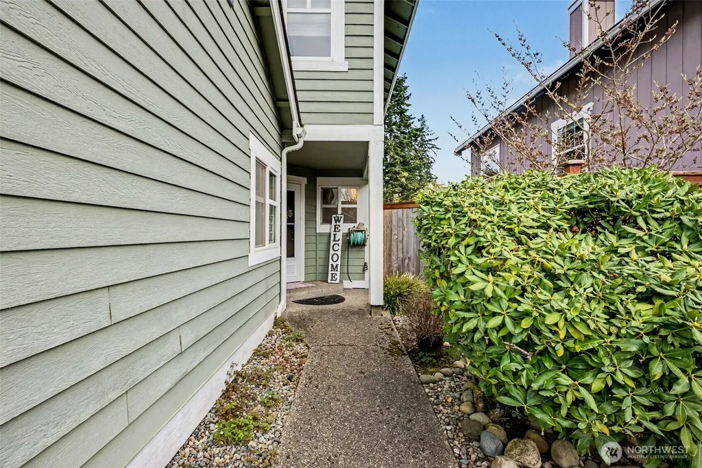 5520 Cricket Ln SE Lacey WA 98503