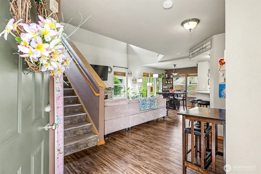 5520 Cricket Ln SE Lacey WA 98503