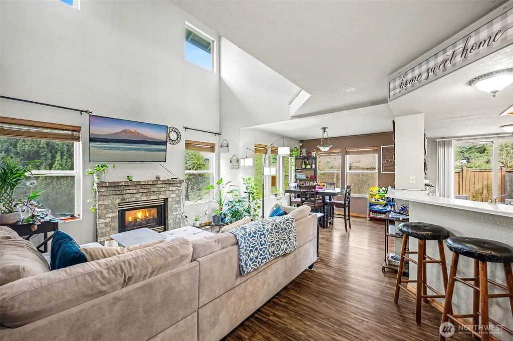 5520 Cricket Ln SE Lacey WA 98503