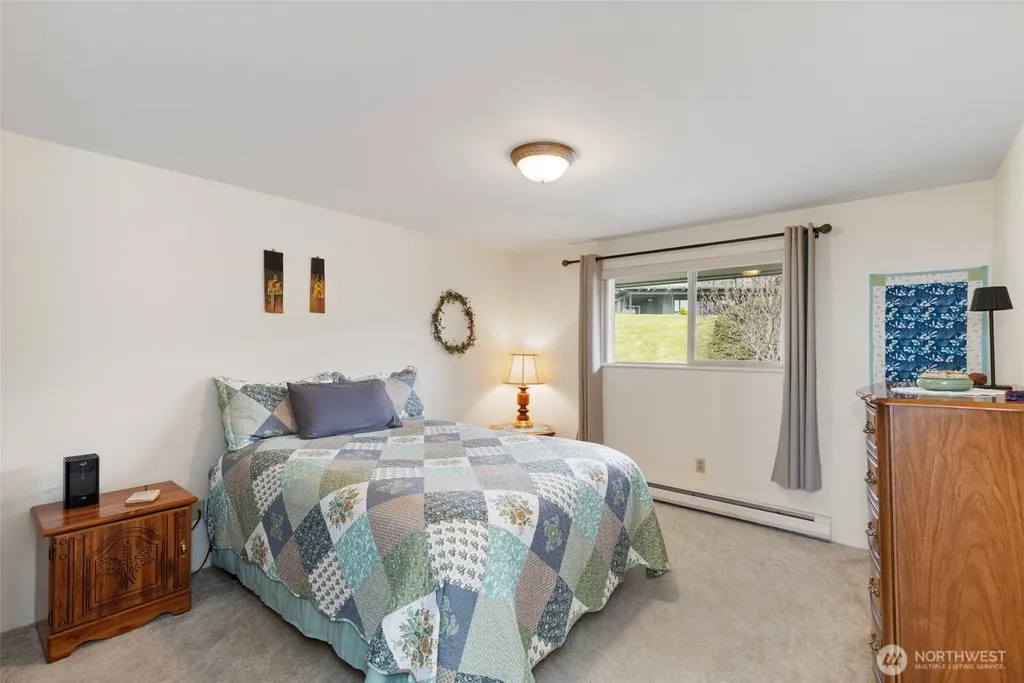 1301 S 3rd Avenue Sequim WA 98382