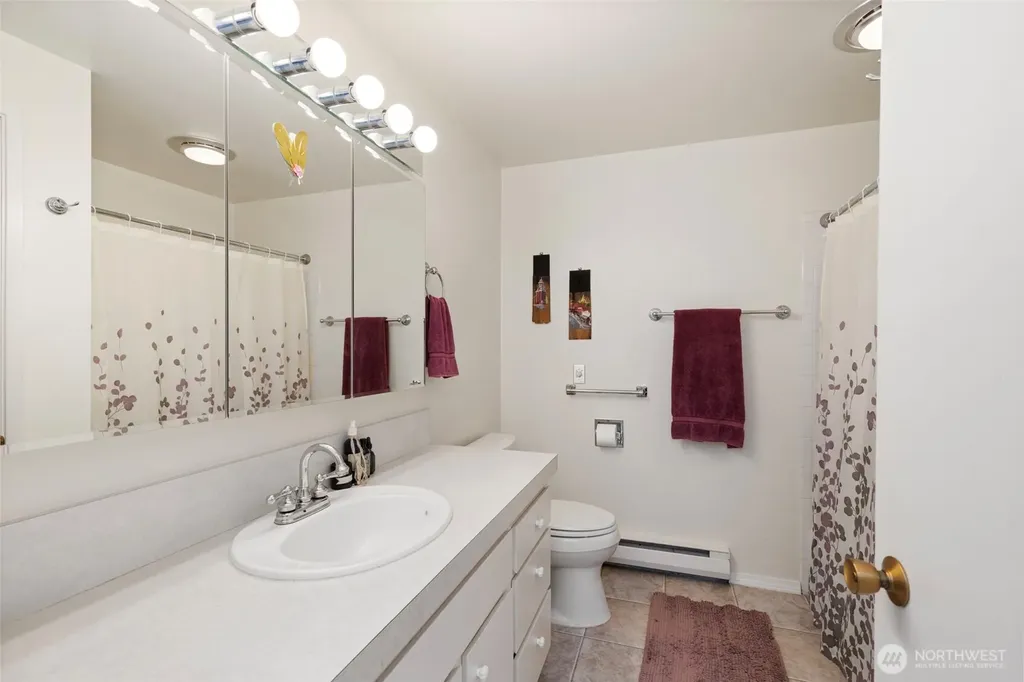 1301 S 3rd Avenue Sequim WA 98382