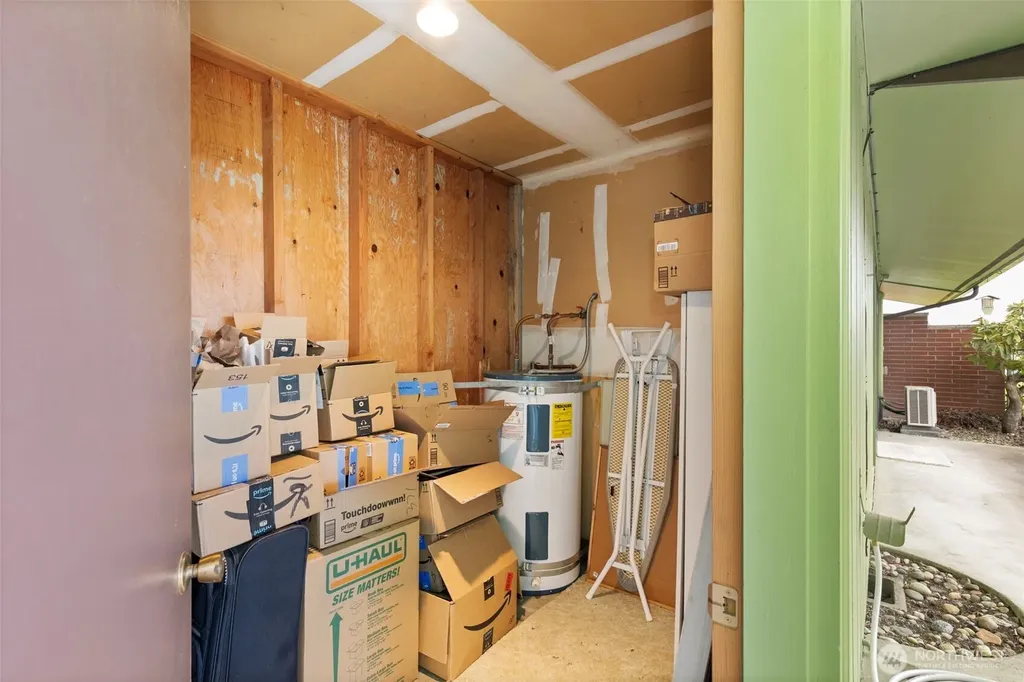1301 S 3rd Avenue Sequim WA 98382
