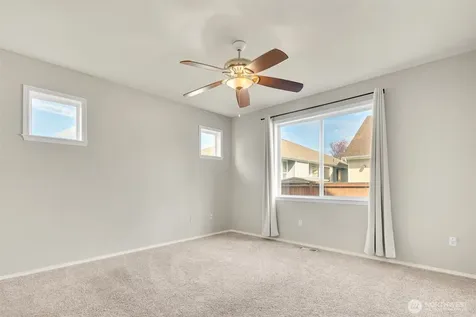 17915 25th Avenue E Tacoma WA 98445