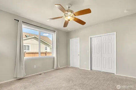17915 25th Avenue E Tacoma WA 98445