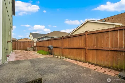 17915 25th Avenue E Tacoma WA 98445