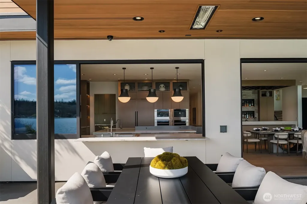 5330 Butterworth Road Mercer Island WA 98040