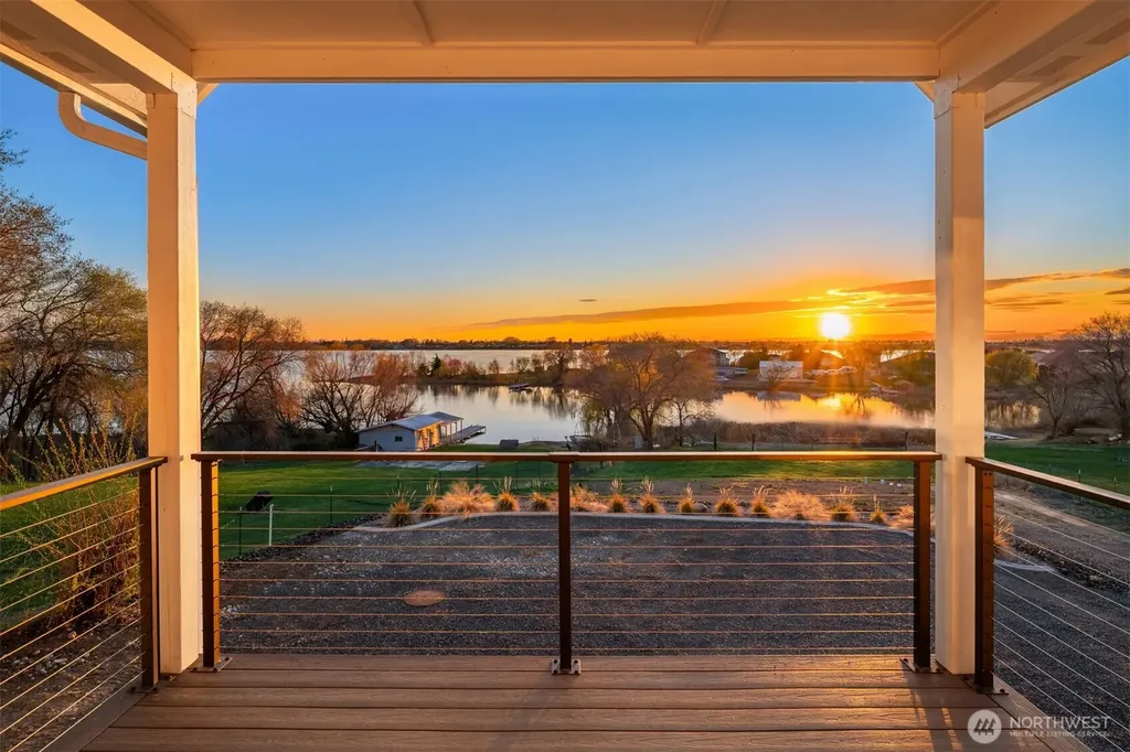 Moses Lake WA 98837
