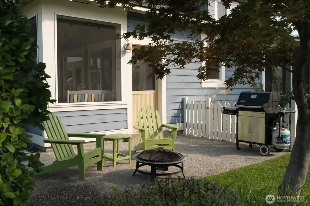 101 Flip Flop Lane Oroville WA 98844