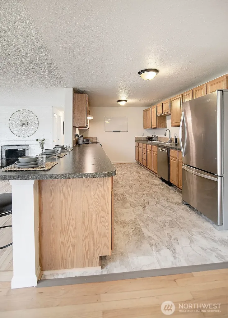 1925 28th Longview WA 98632