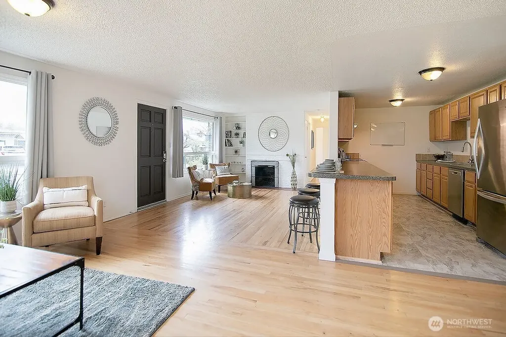 1925 28th Longview WA 98632